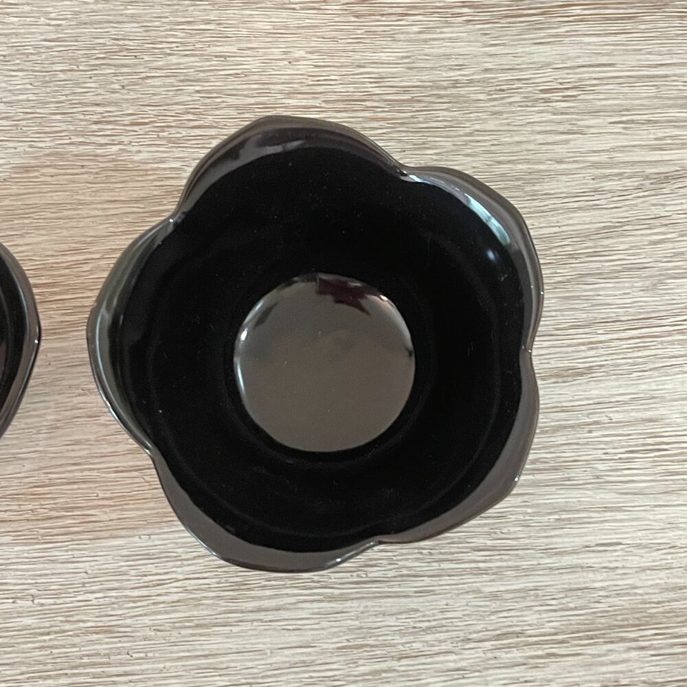 Pier 1 Dishes Bowls Set of 2 Black Flower Shape - Picture 5 of 8